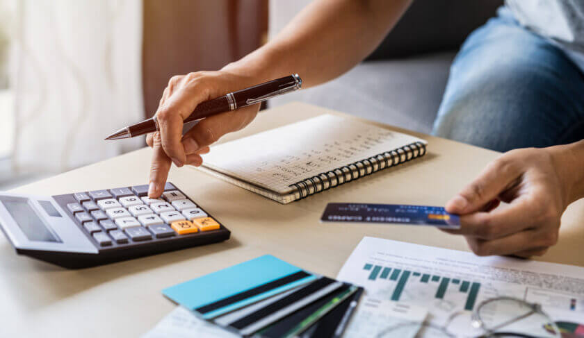 Should You Prioritize Paying Off Debt or Investing?